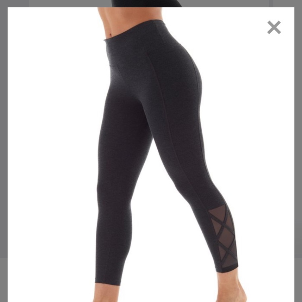 Marika Tummy Control Leggings Size M